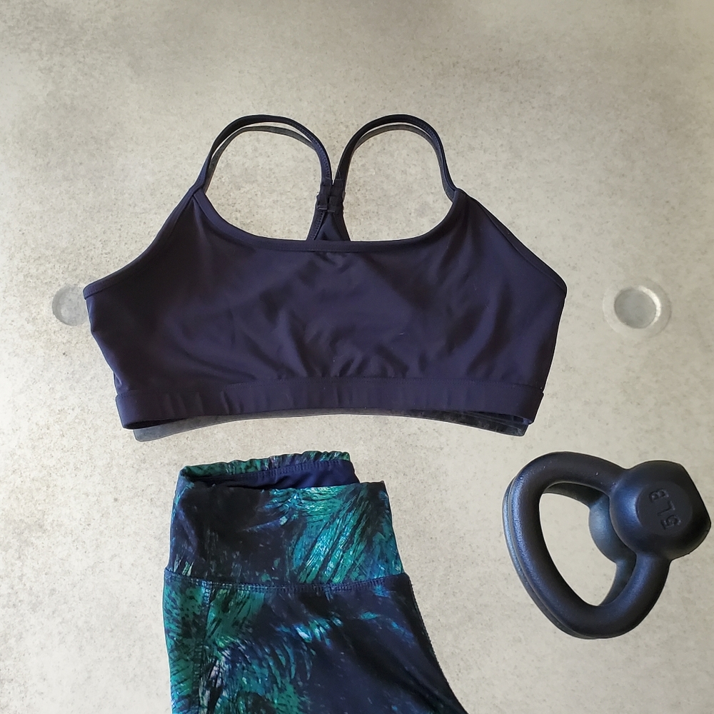 Fabletics sport bra size M